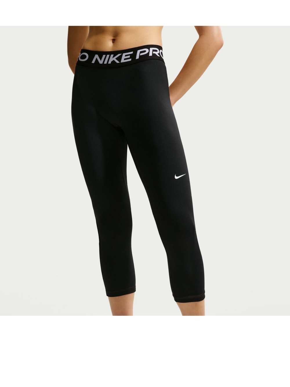 Nike Pro Mid-Rise Crop Leggings Bundle